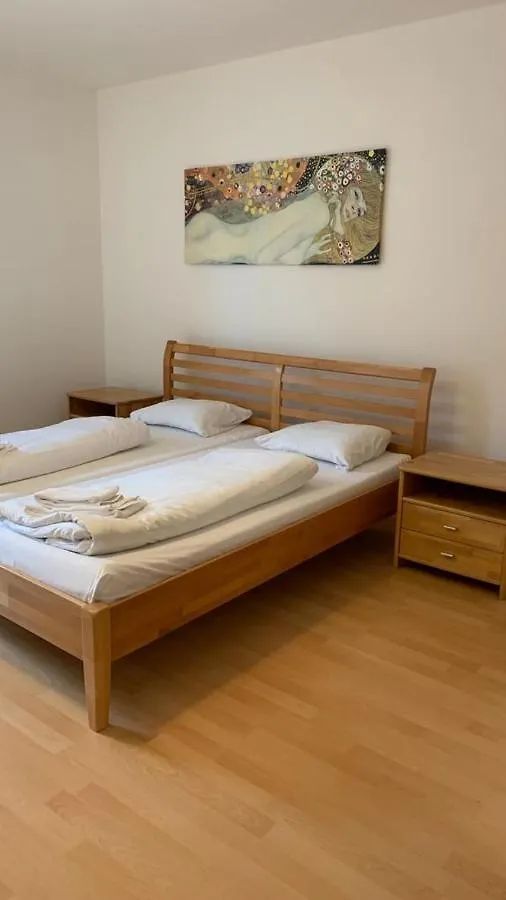 Modern Flat Incl Parking, Near Metro U1 Apartment Vienna
