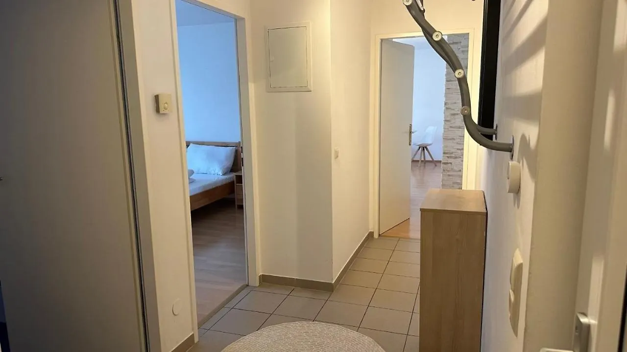 Modern Flat Incl Parking, Near Metro U1 Apartment Vienna