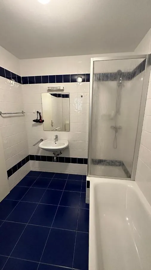 Modern Flat Incl Parking, Near Metro U1 Apartment Vienna Austria