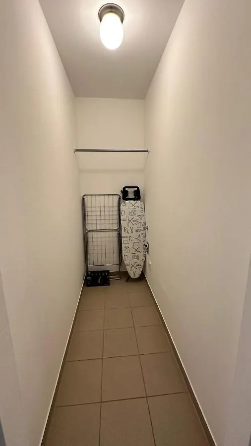 Modern Flat Incl Parking, Near Metro U1 Apartment Vienna 0*,